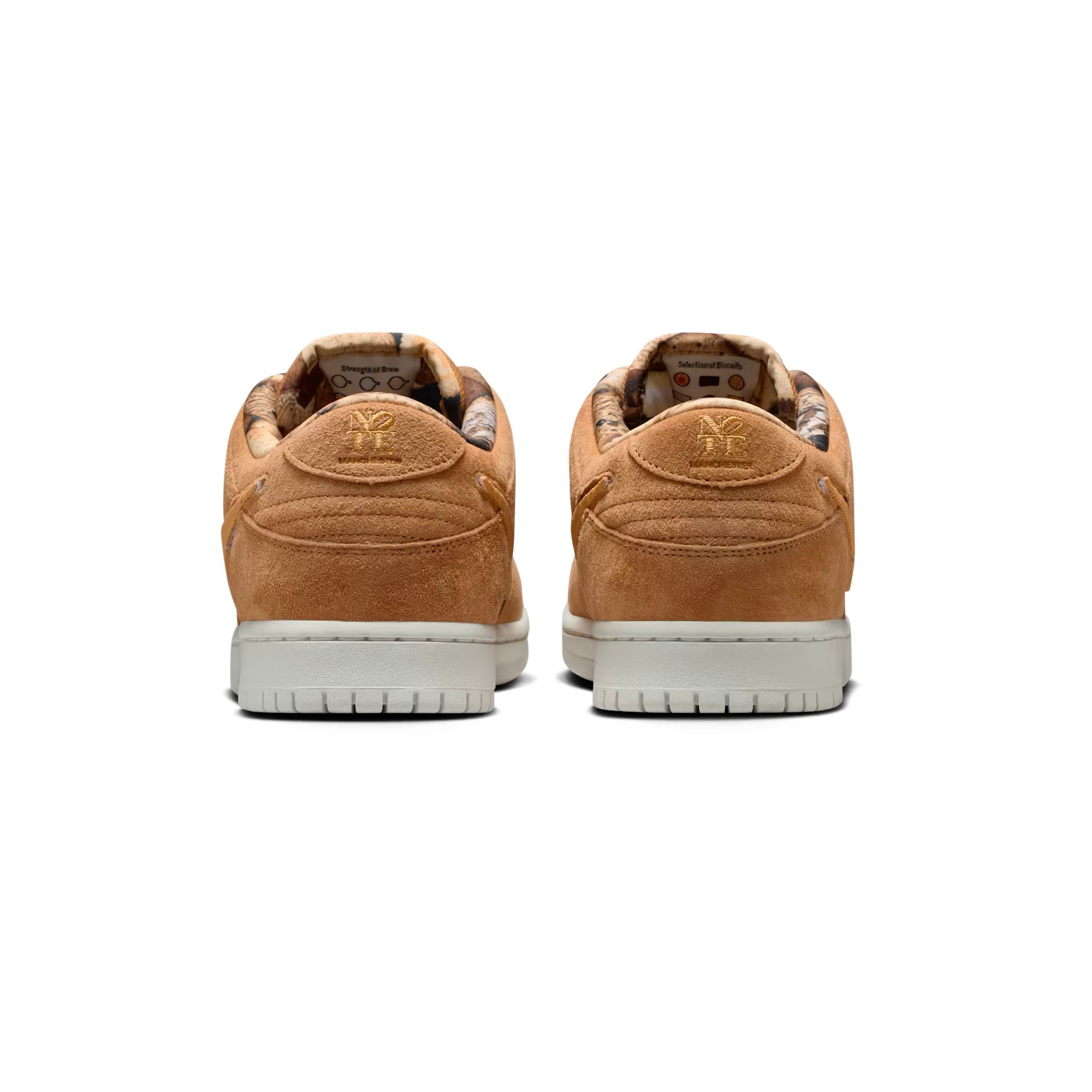 Nike SB NOTE Manchester Dunk Low in Flax/Honeycomb-Summit White-Sail