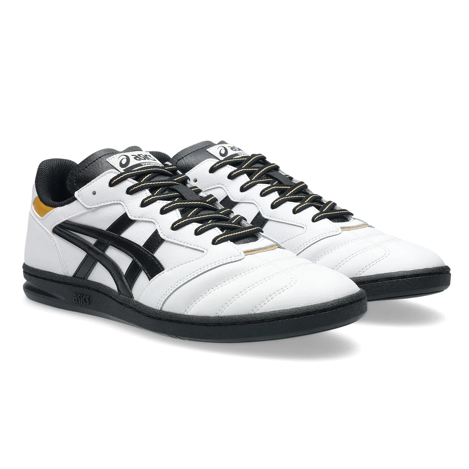 ASICS Leggerezza FB in White/Black