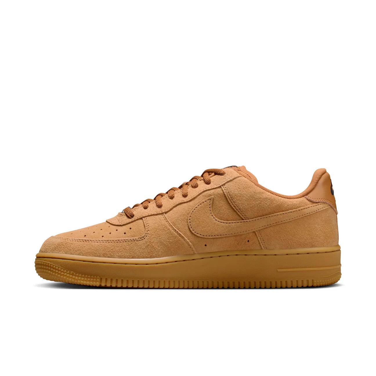 Nike SB Air Force 1 in Flax/Flax-Black-Gum Light Brown
