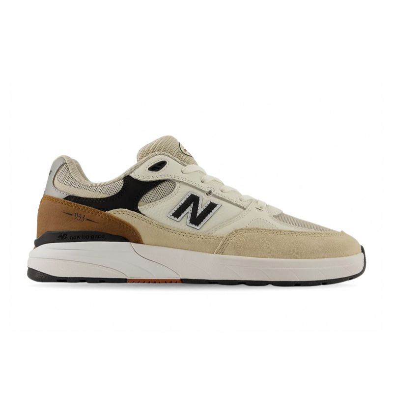 New Balance Numeric Andrew Reynolds 933 in Quicksand/Sea Salt