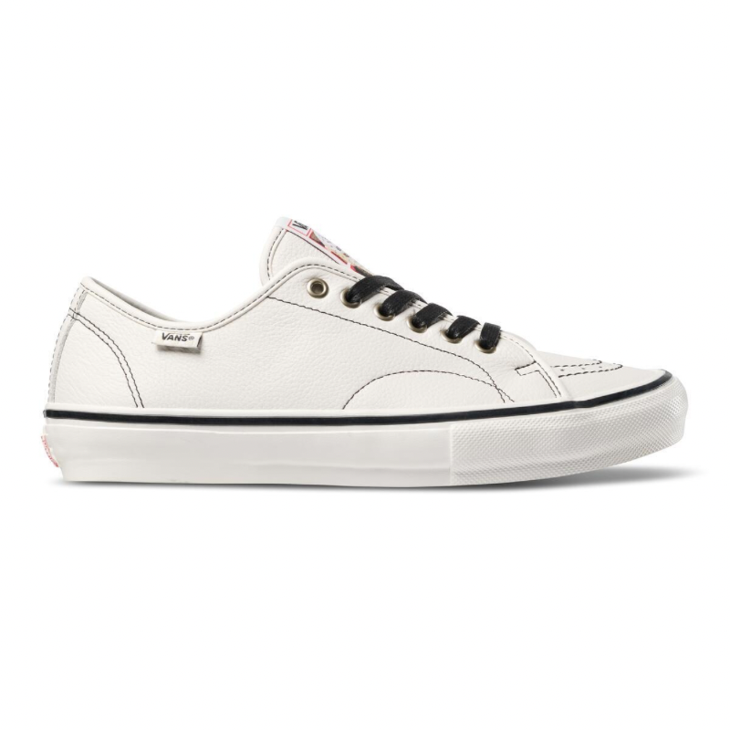 Vans Skate X Hockey AVE Classic in White/White
