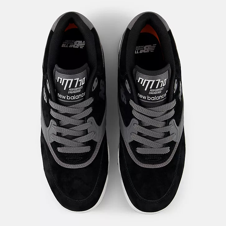 New Balance Numeric 770 in Black/Grey