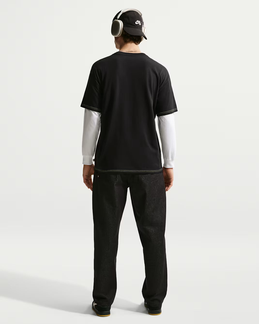 Nike SB Wair Max Skate T-Shirt in Black