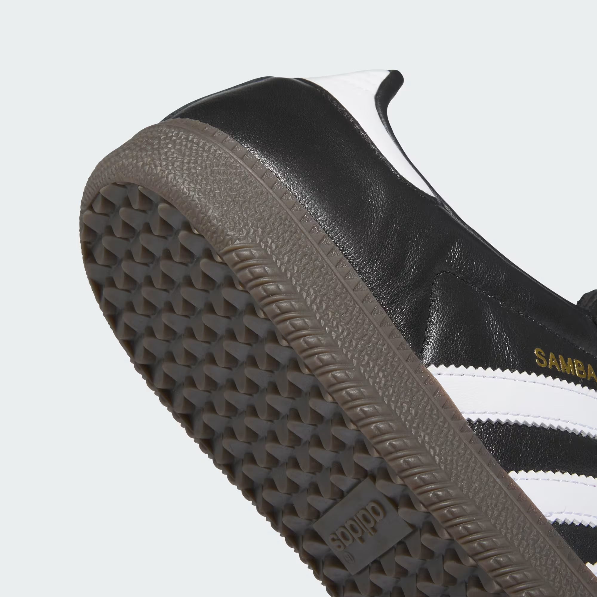 Adidas Samba ADV in Core Black/Cloud White/Gum