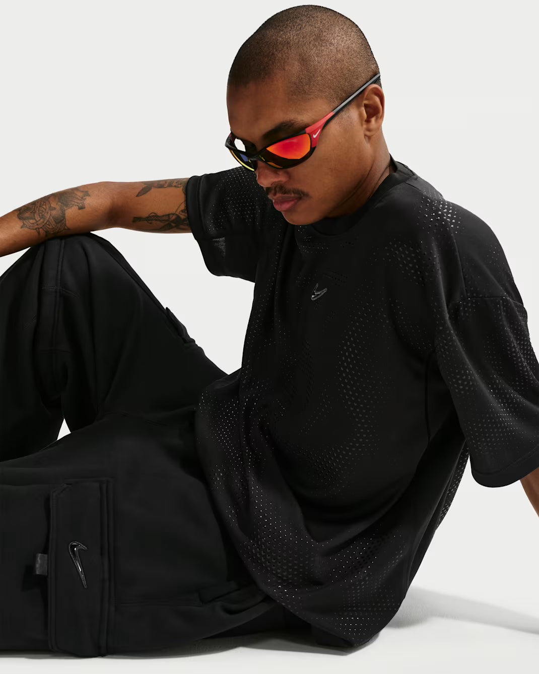 Nike SB Ishod Short-Sleeve Jersey Top in Black