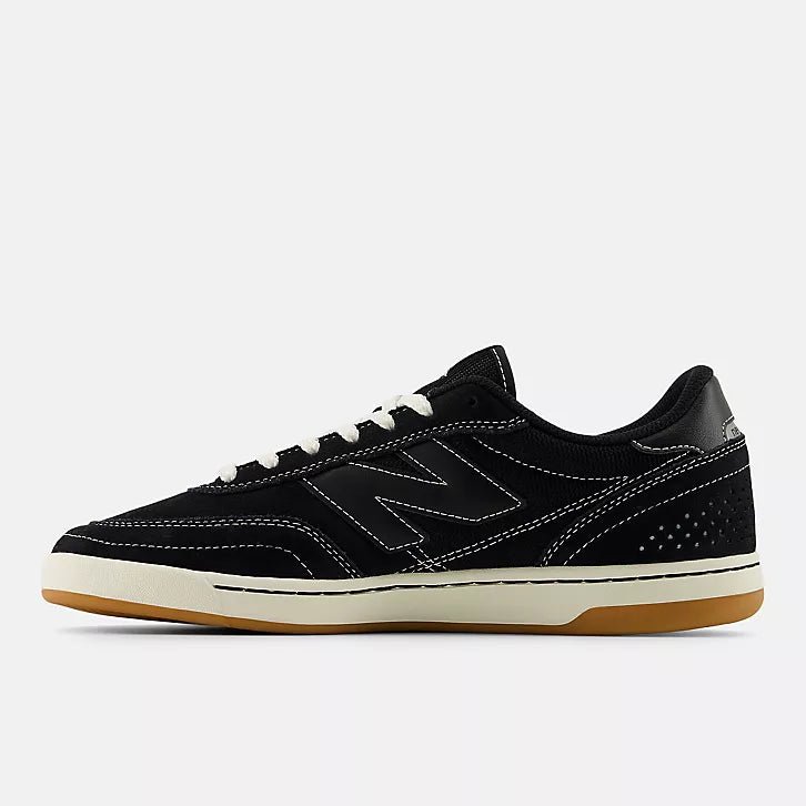 New Balance Numeric 440 V2 in Black/Sea Salt - Goodnews Skateshop