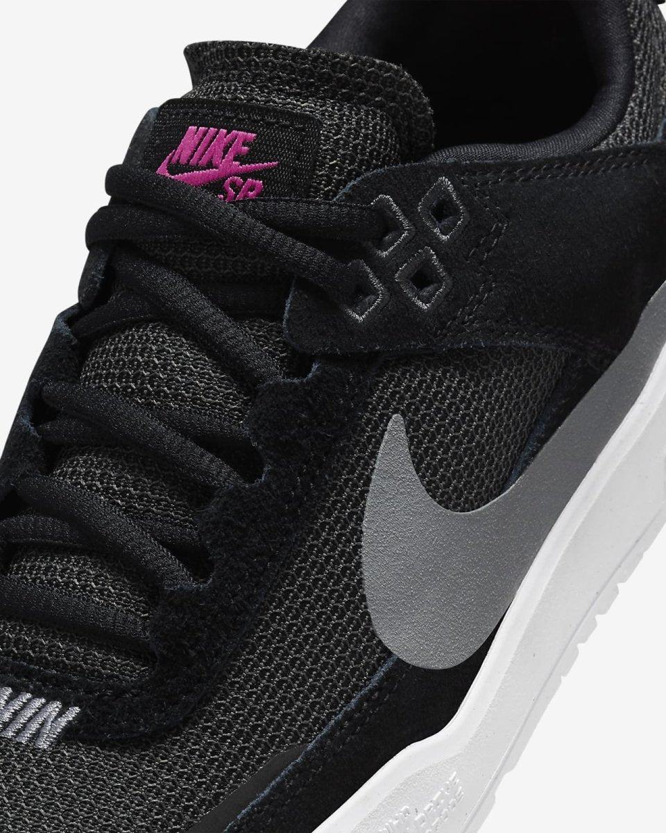 Nike SB Day One in Black/Cool Grey-Anthracite-Alchemy Pink - Goodnews Skateshop