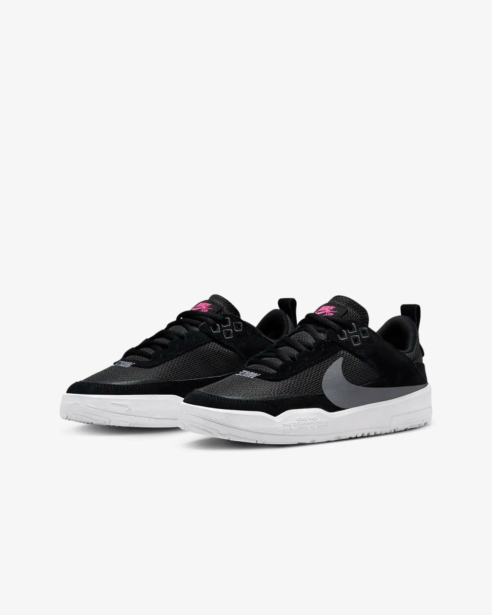 Nike SB Day One in Black/Cool Grey-Anthracite-Alchemy Pink - Goodnews Skateshop