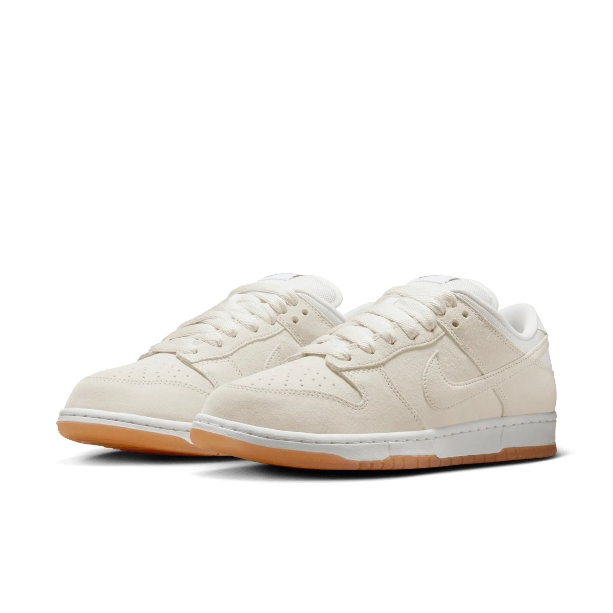 Nike SB Dunk Low Pro B in Pale Ivory/Pale Ivory - Summit White - White - Goodnews Skateshop