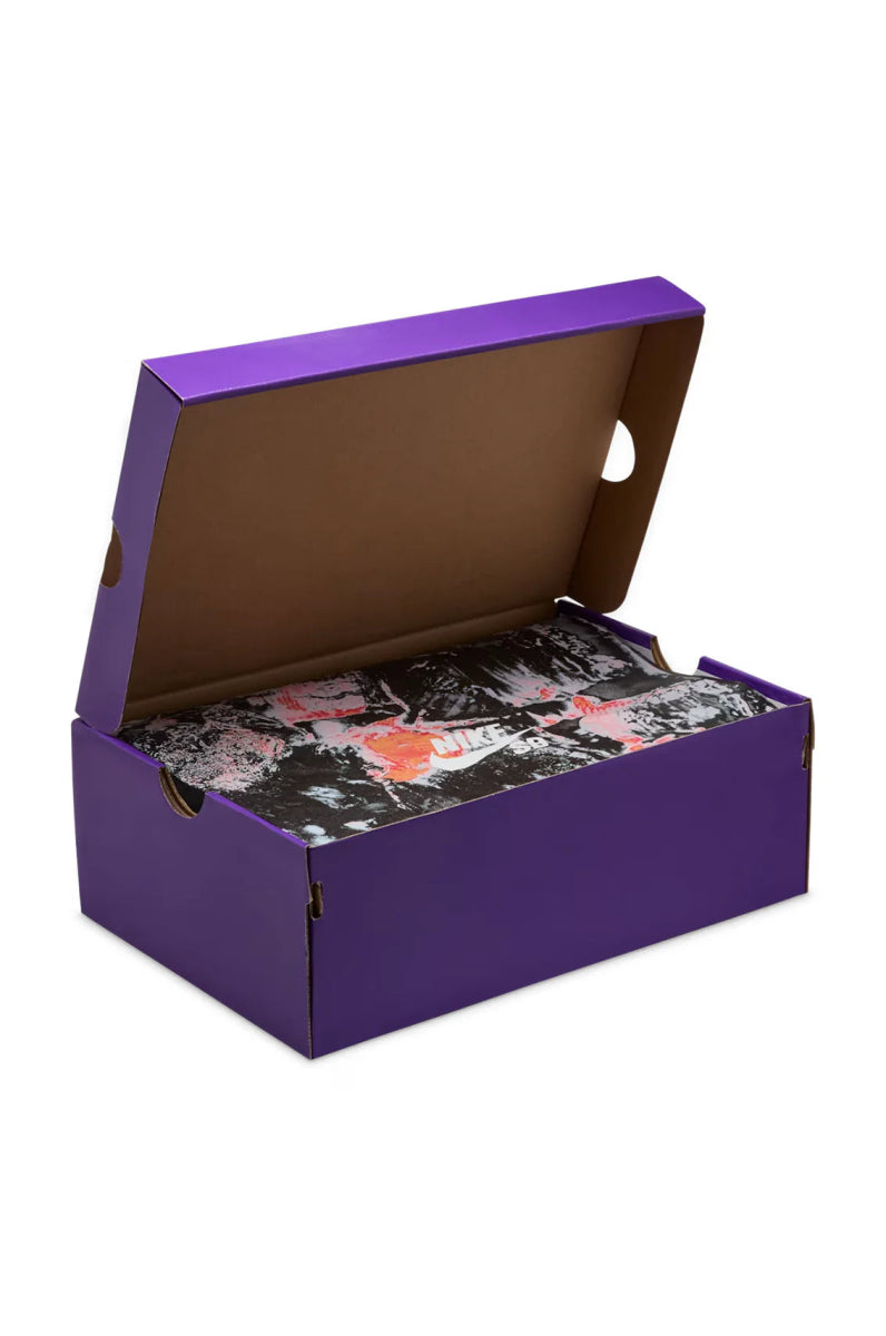 Nike SB Dunk Low Pro Krampus in Dark Smoke Grey/Campfire Orange - Black - Goodnews Skateshop