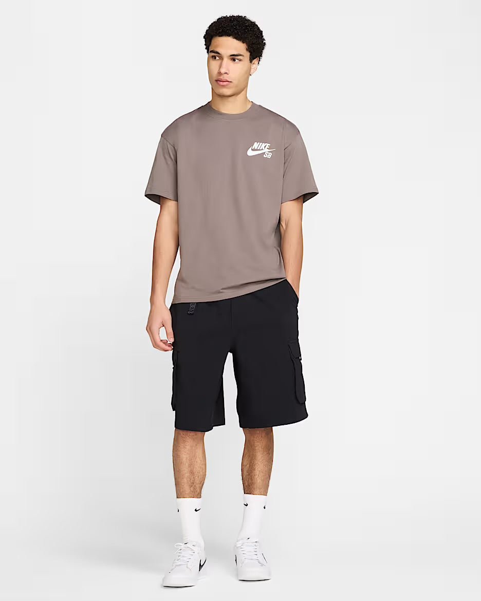 Nike SB Kearny Cargo Shorts in Black/White - Goodnews Skateshop