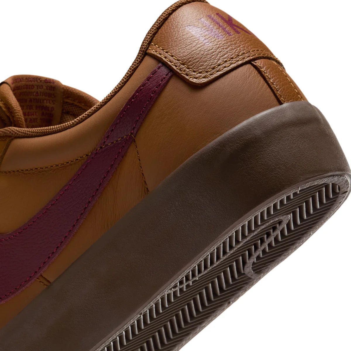 Nike SB Zoom Blazer Low Pro GT in Light British Tan/Dark Team Red - Goodnews Skateshop