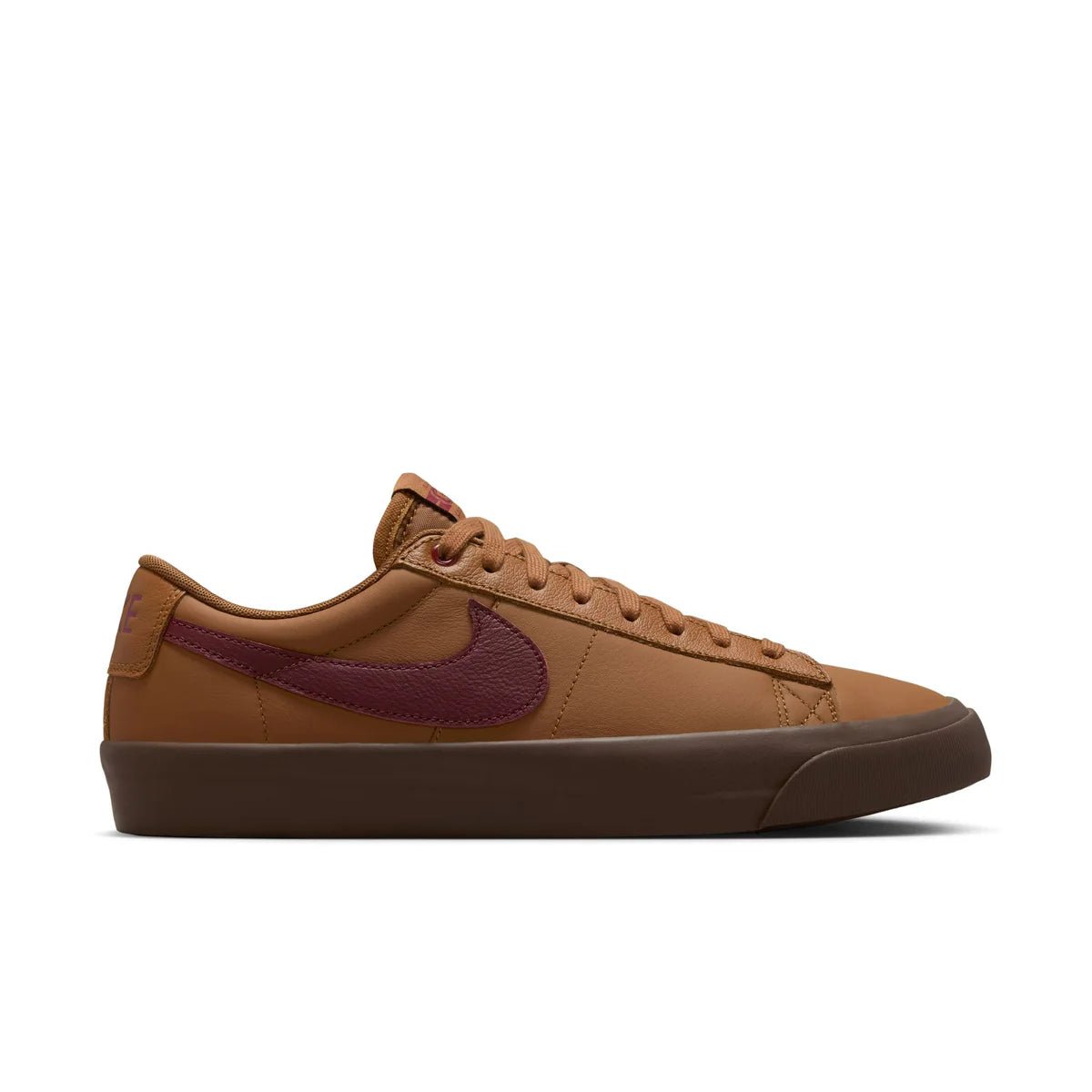 Nike SB Zoom Blazer Low Pro GT in Light British Tan/Dark Team Red - Goodnews Skateshop