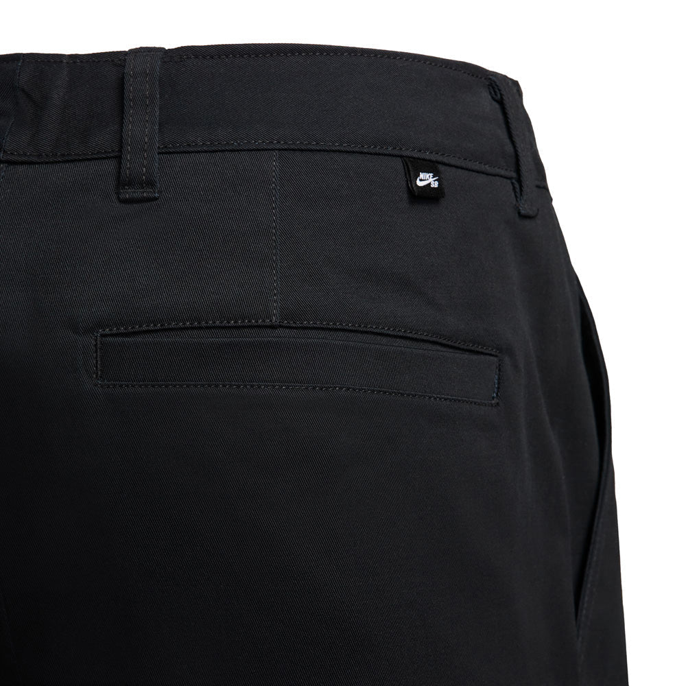 Nike SB El Chino Short in Black - Goodnews Skateshop