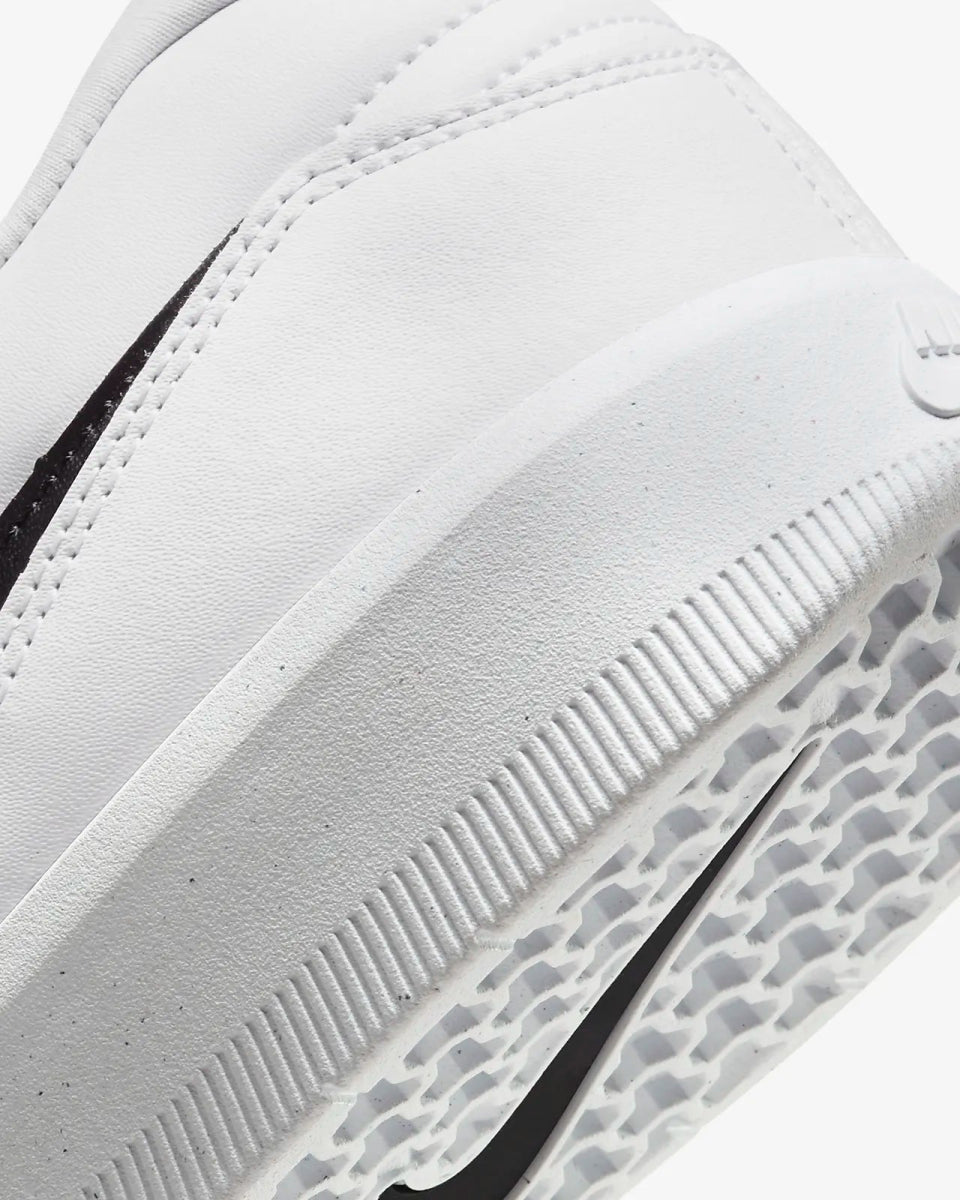 Nike SB Force 58 Premium in White/Black - Goodnews Skateshop