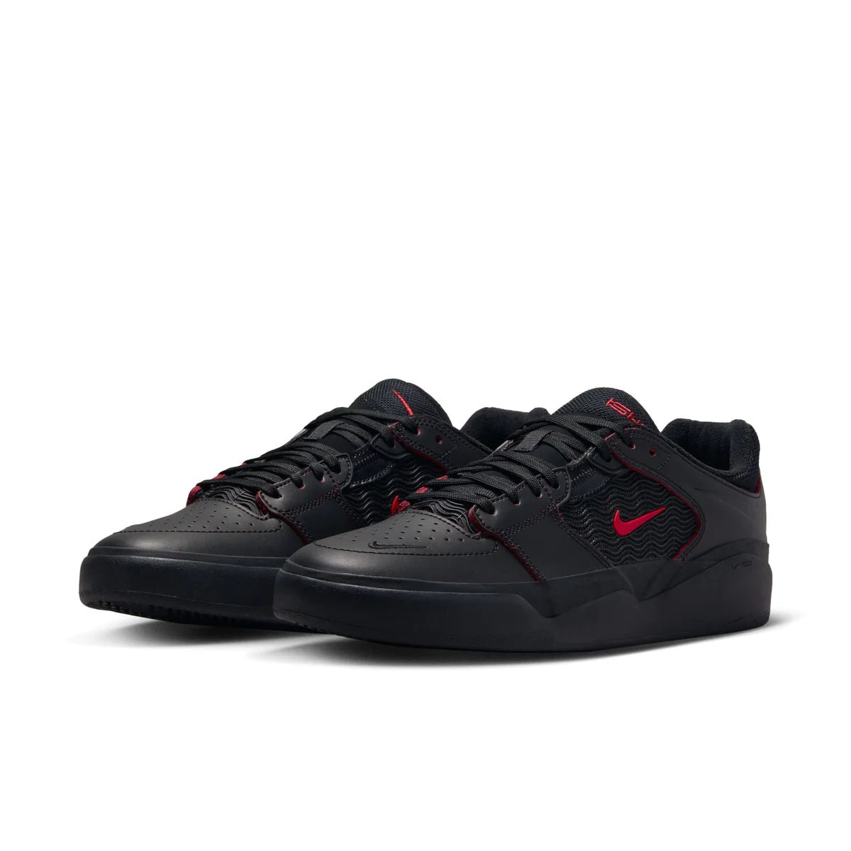 Nike SB Ishod Premium in Black/University Red - Goodnews Skateshop