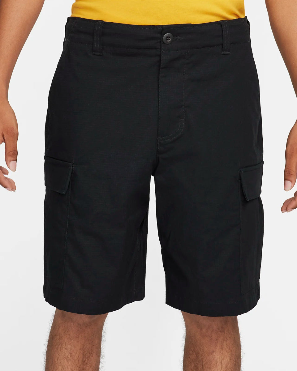 Nike SB Kearny Cargo Shorts in Black - Goodnews Skateshop