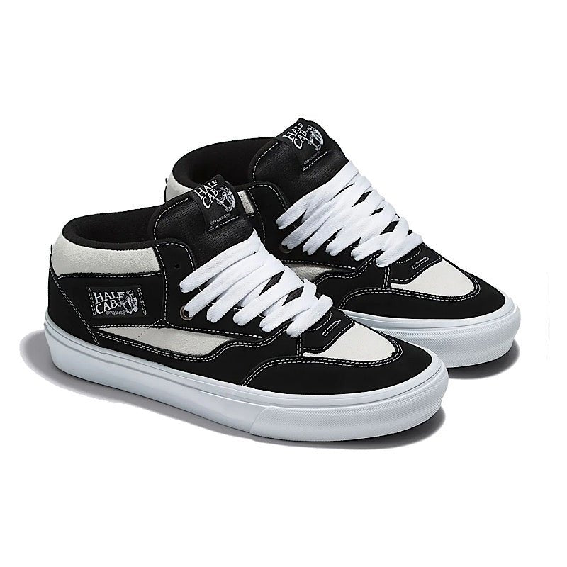 Vans Skate Half Cab 92 in Black Marshmallow - Goodnews Skateshop