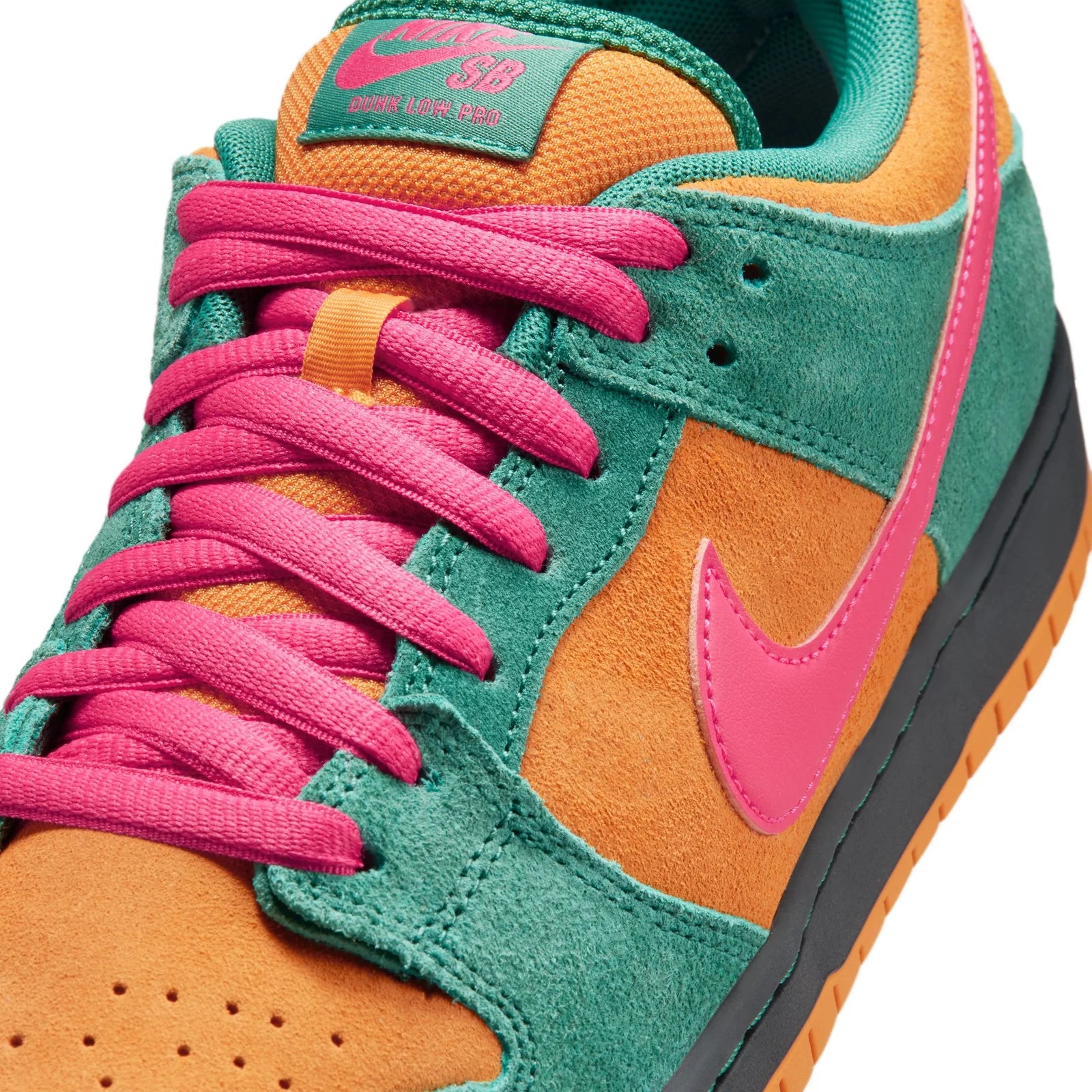 Nike SB Dunk Low Pro in Green Noise/Watermelon-Light Curry