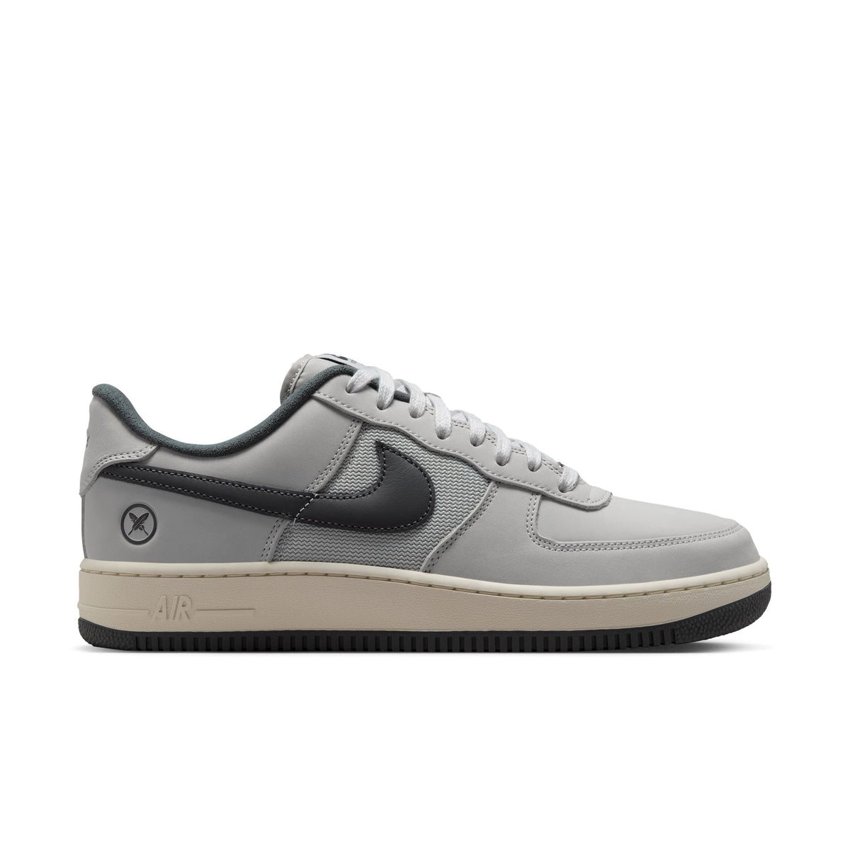 Nike SB Air Force 1 X Yuto in White/Iron Grey-White-Coconut Milk
