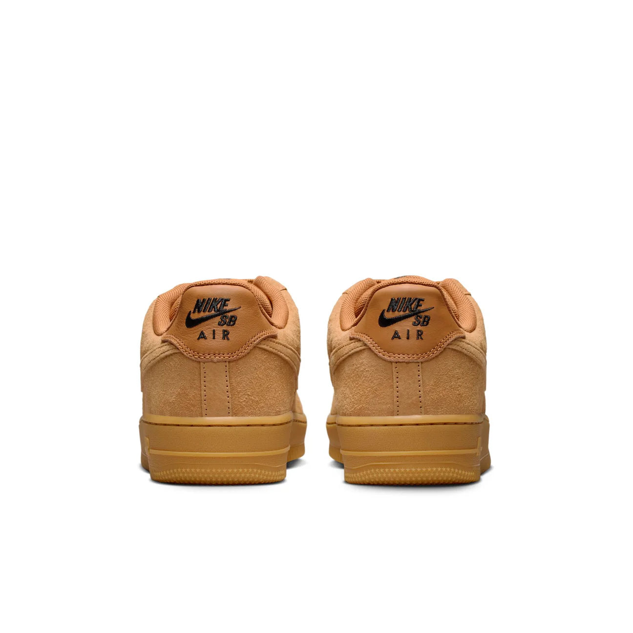 Nike SB Air Force 1 in Flax/Flax-Black-Gum Light Brown