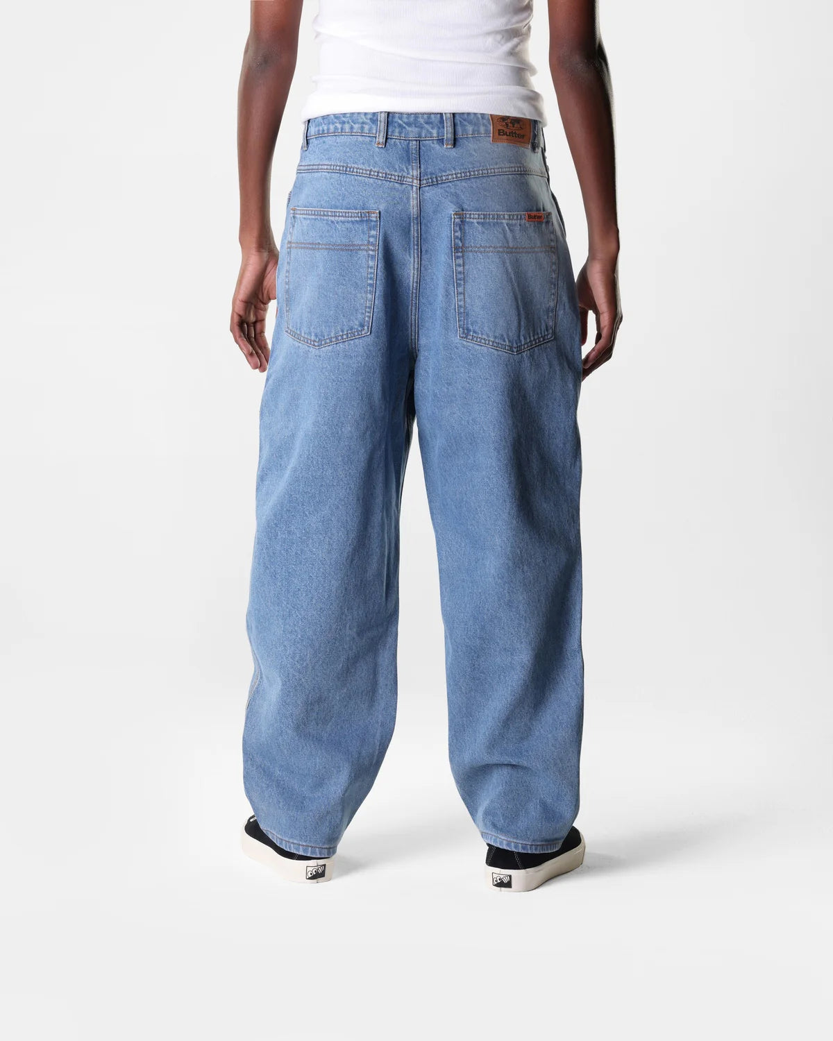 Butter Goods Baggy Denim Jeans in Washed Indigo