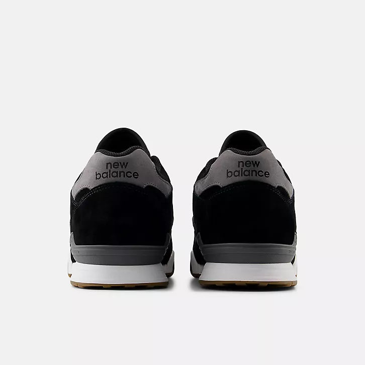 New Balance Numeric 770 in Black/Grey