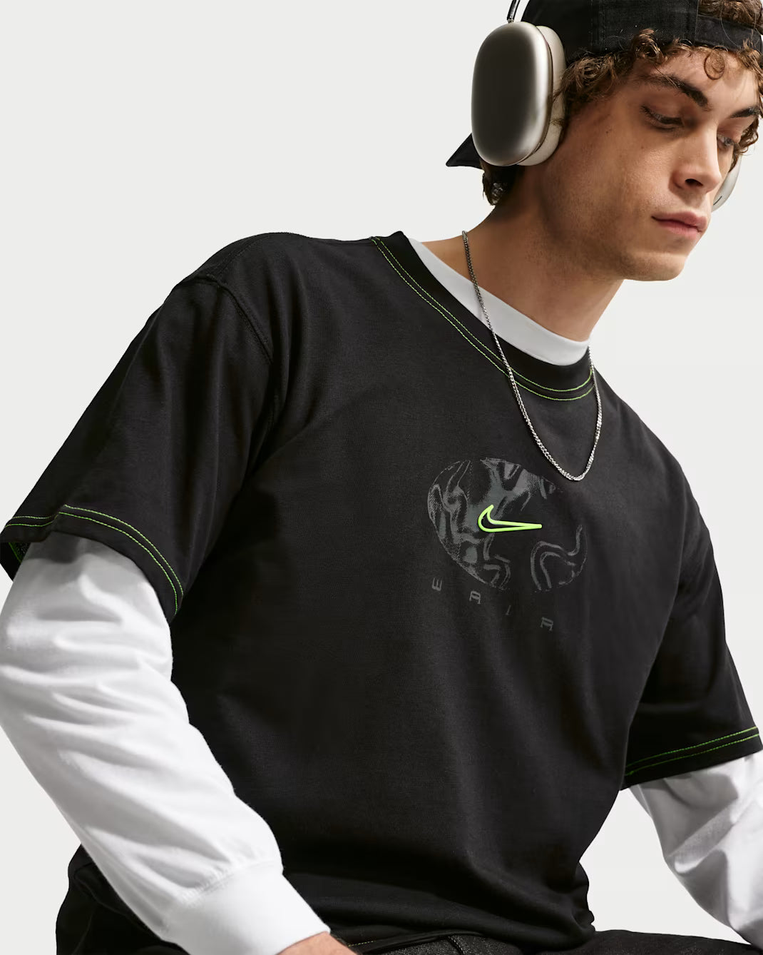 Nike SB Wair Max Skate T-Shirt in Black