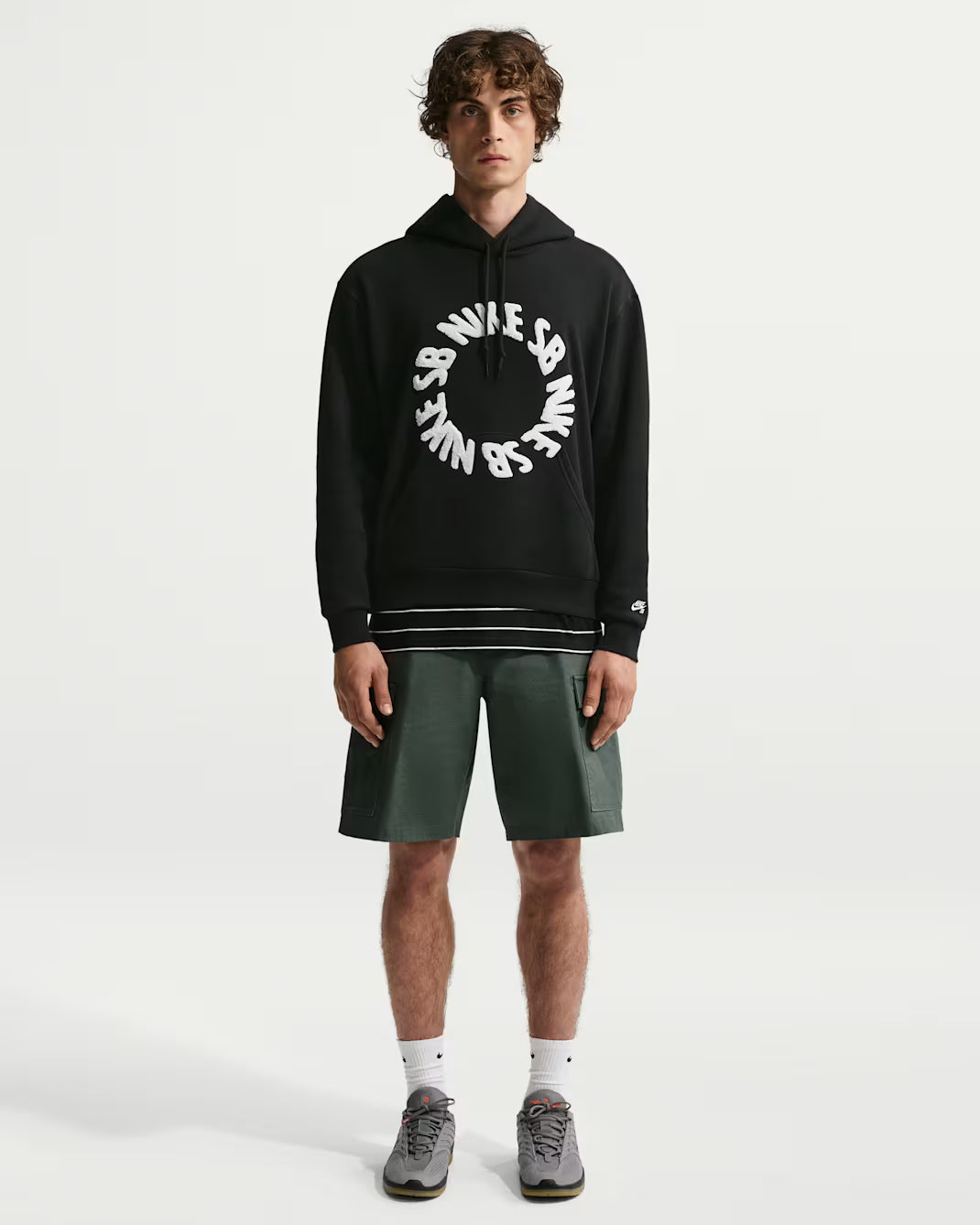 Nike SB Rolling Fleece Pullover Skate Hoodie in Black