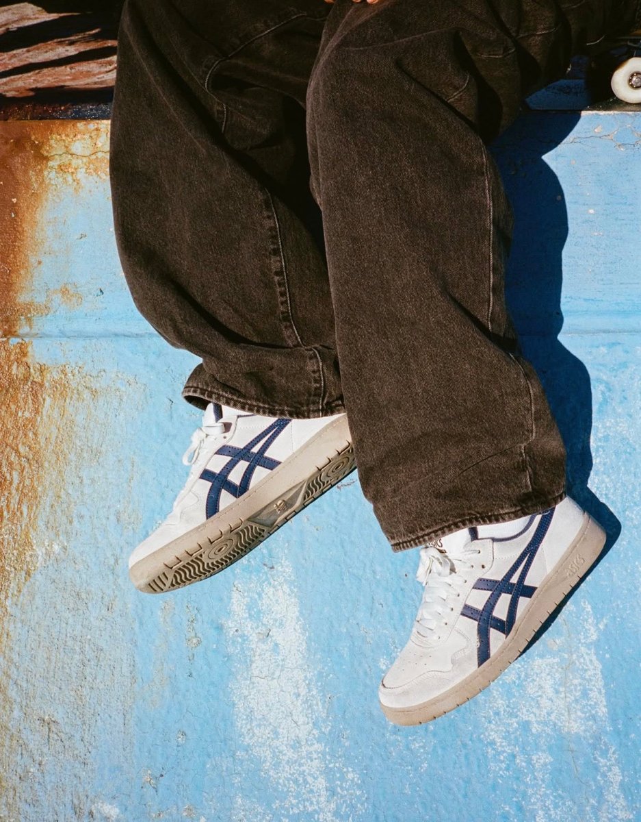 ASICS Japan Pro in Cream/Independence Blue - Goodnews Skateshop