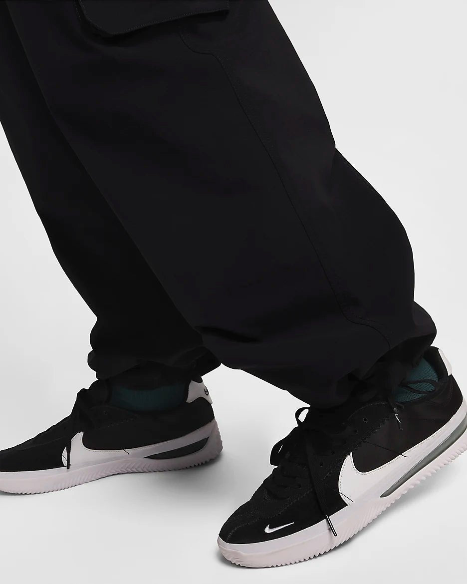 Nike SB Belted Kearny Cargo Pant in Black - Goodnews Skateshop