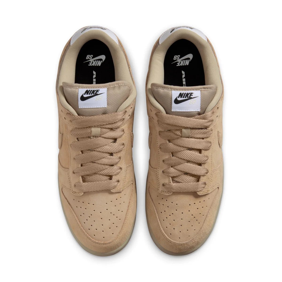 Nike SB Dunk Low Pro B in Parachute Beige/Parachute Beige - Goodnews Skateshop