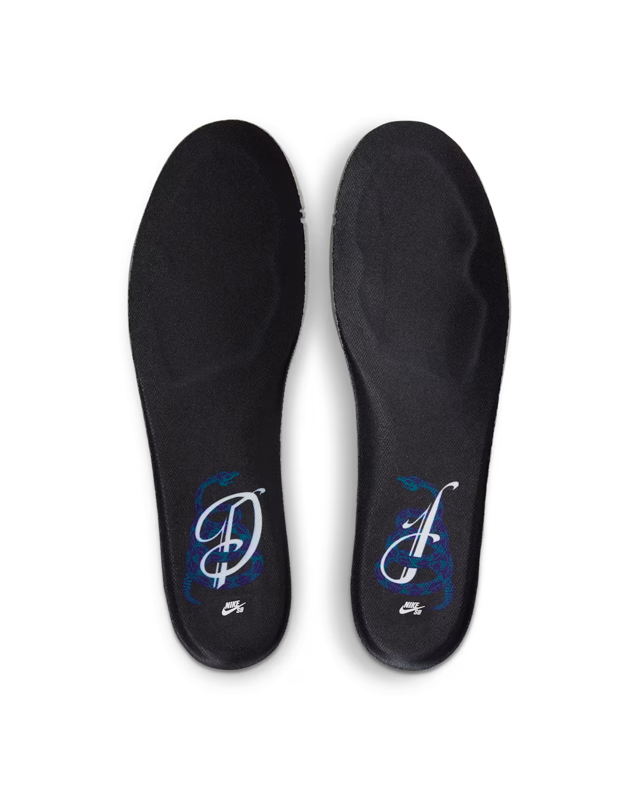 Nike SB X Dashawn Jordan Dunk Low Pro in String/Black-Bright Spruce-Fierce Purple