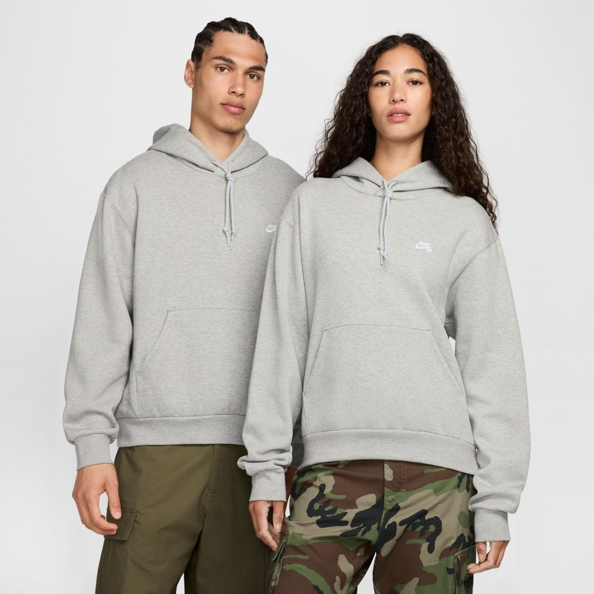 Nike SB Fleece Pullover Skate Hoodie in Dark Grey Heather/White - Goodnews Skateshop