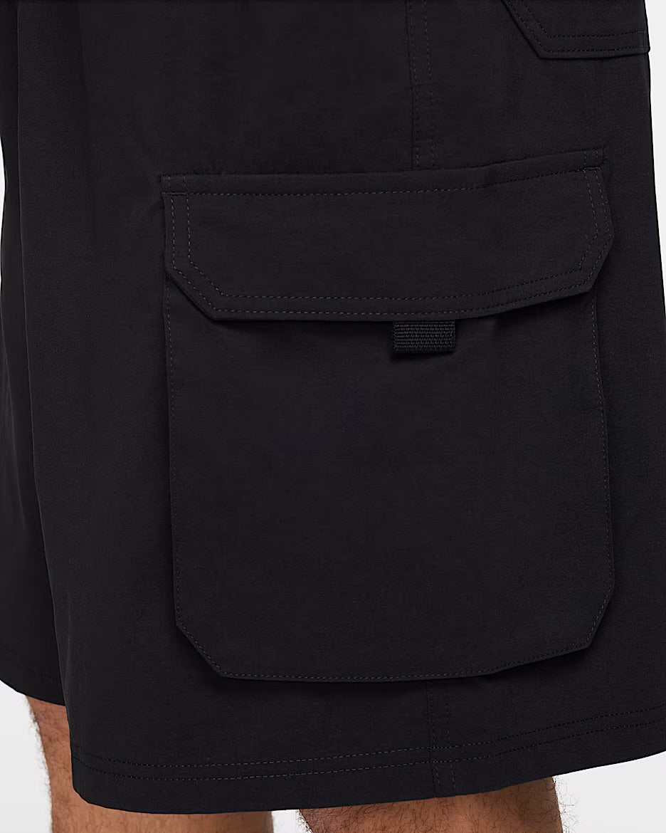 Nike SB Kearny Cargo Shorts in Black/White - Goodnews Skateshop
