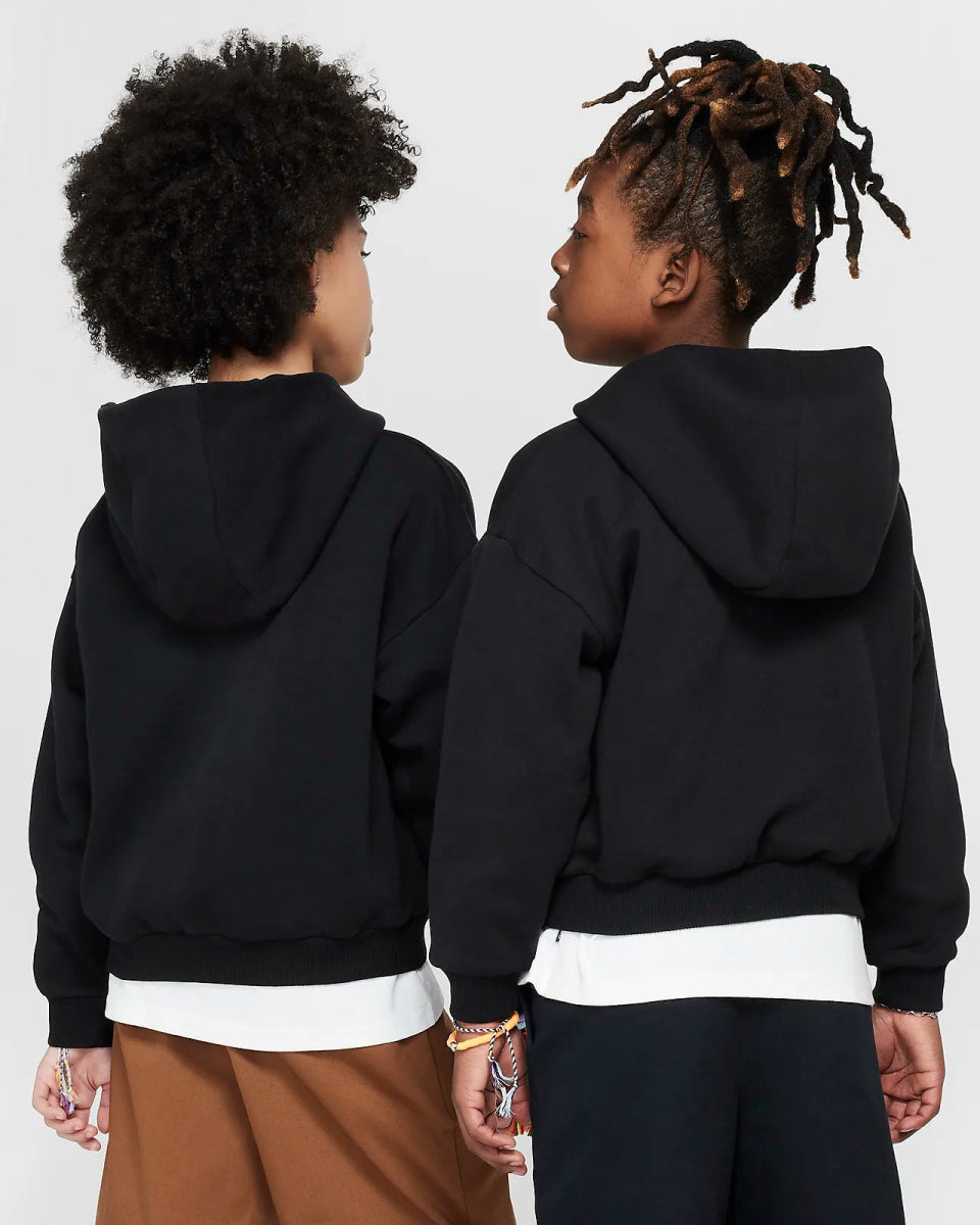 Nike SB Older Kids Icon EasyOn Fleece Hoodie in Black - Goodnews Skateshop