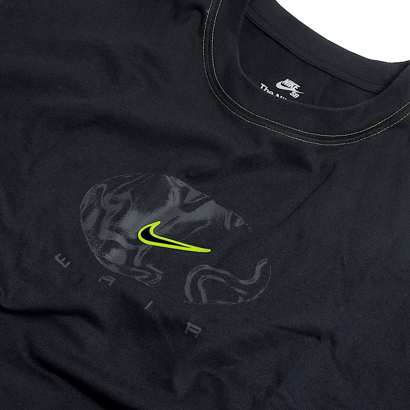 Nike SB Wair Max Skate T-Shirt in Black - Goodnews Skateshop