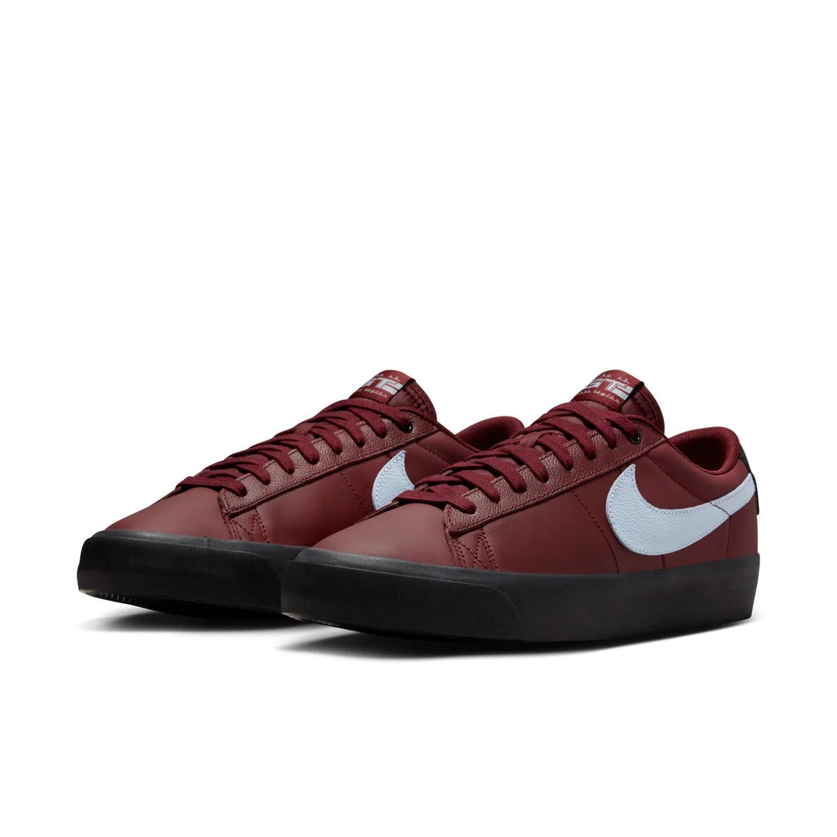 Nike SB Zoom Blazer Low Pro GT in Dark Team Red/Lt Armory Blue - Goodnews Skateshop