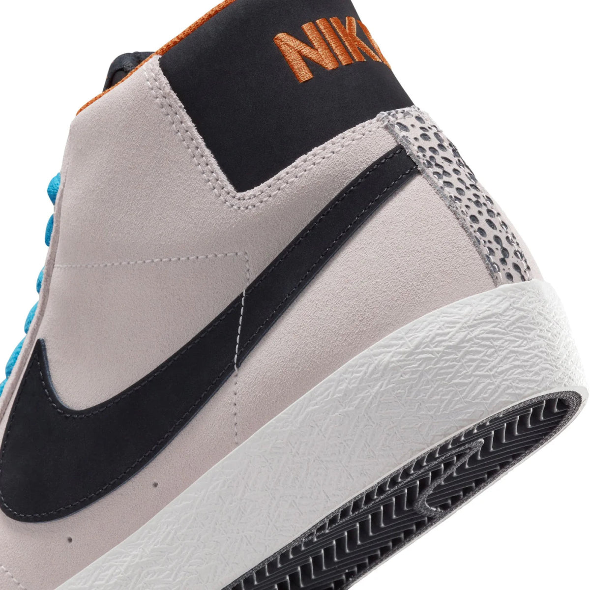 Nike SB Zoom Blazer Mid in Phantom/Black - Monarch - Summit White - Goodnews Skateshop