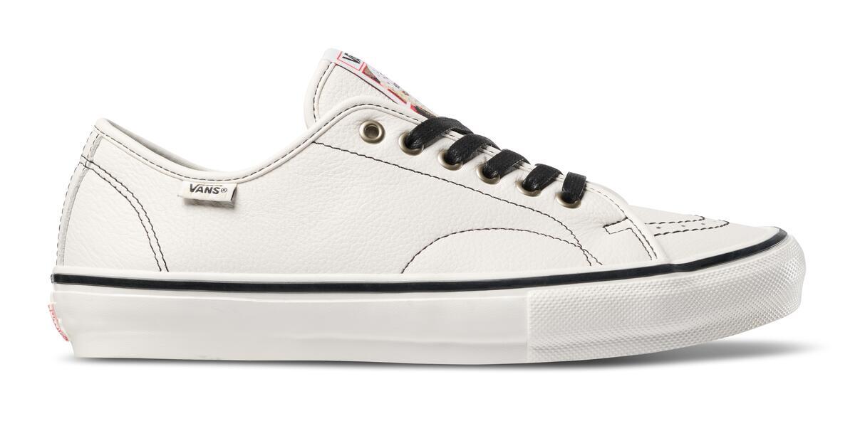 Vans Skate X Hockey AVE Classic in White/White - Goodnews Skateshop