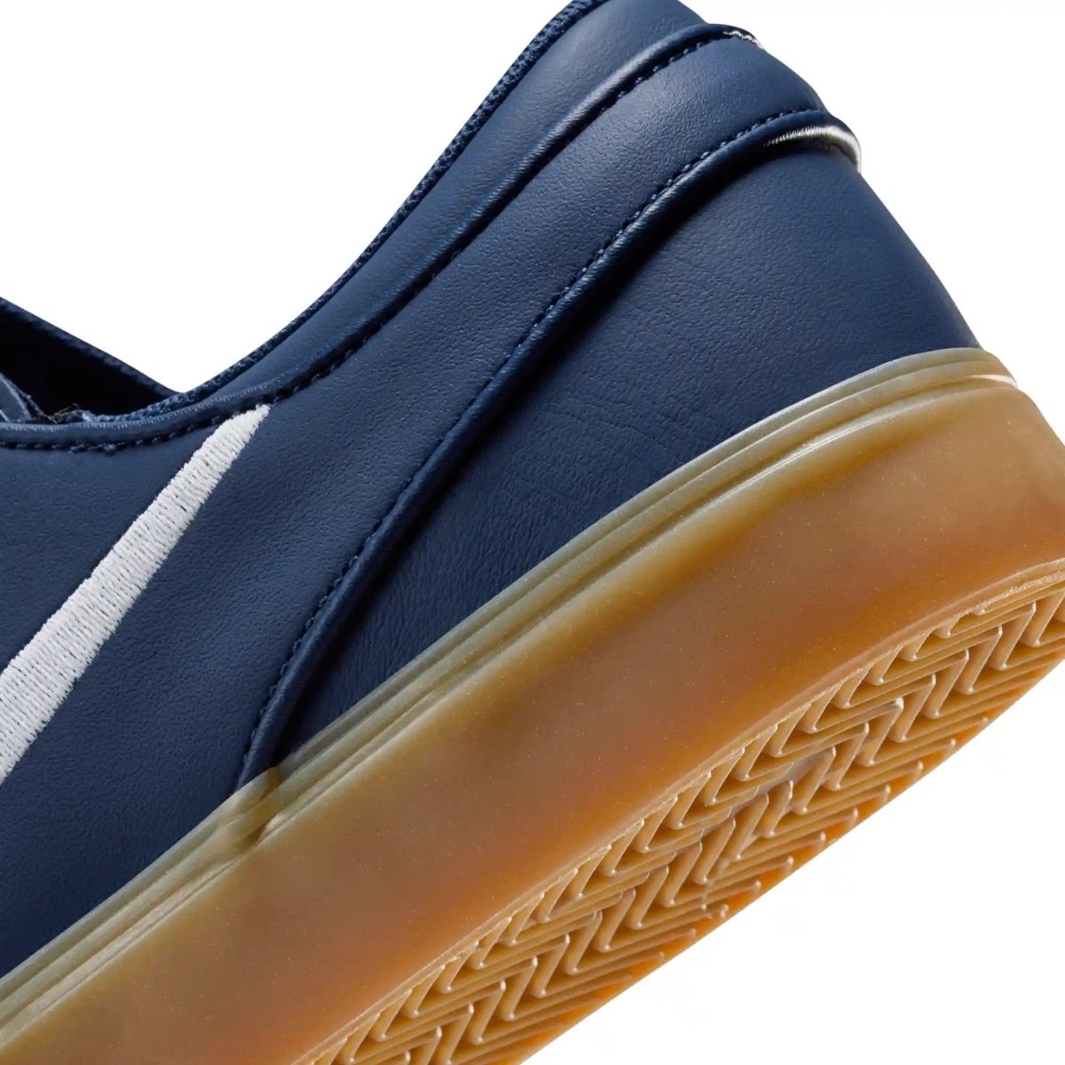Nike SB Zoom Janoski OG+ in Navy/White-Navy-Gum Light Brown - Goodnews Skateshop